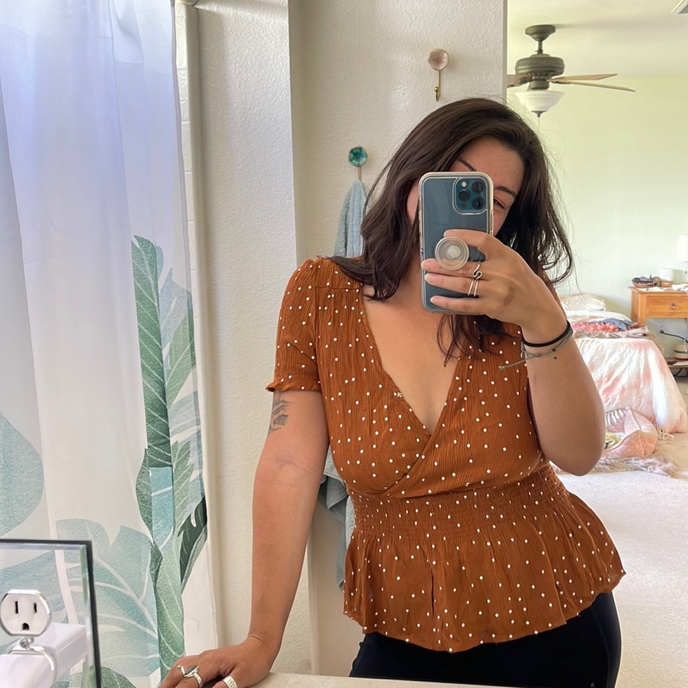 MINE top w/ elastic waist